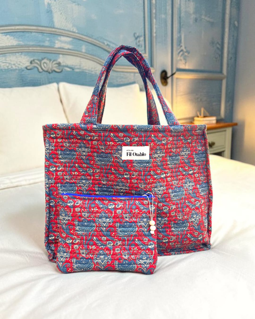 Cabas femme matelassé en tissu indien avec pochette assortie