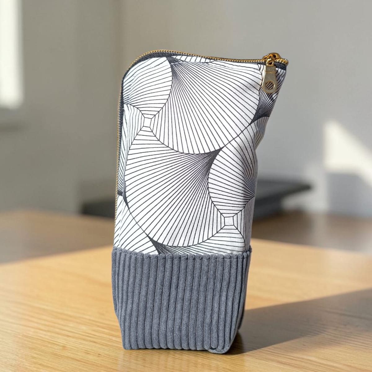 Trousse en tissu pour le bureau