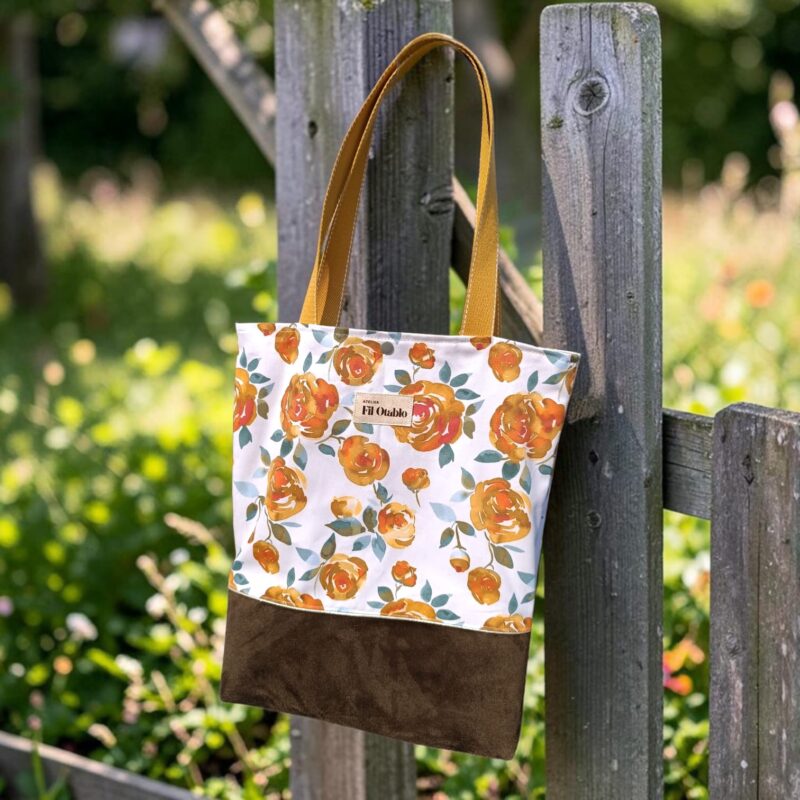 Tote bag