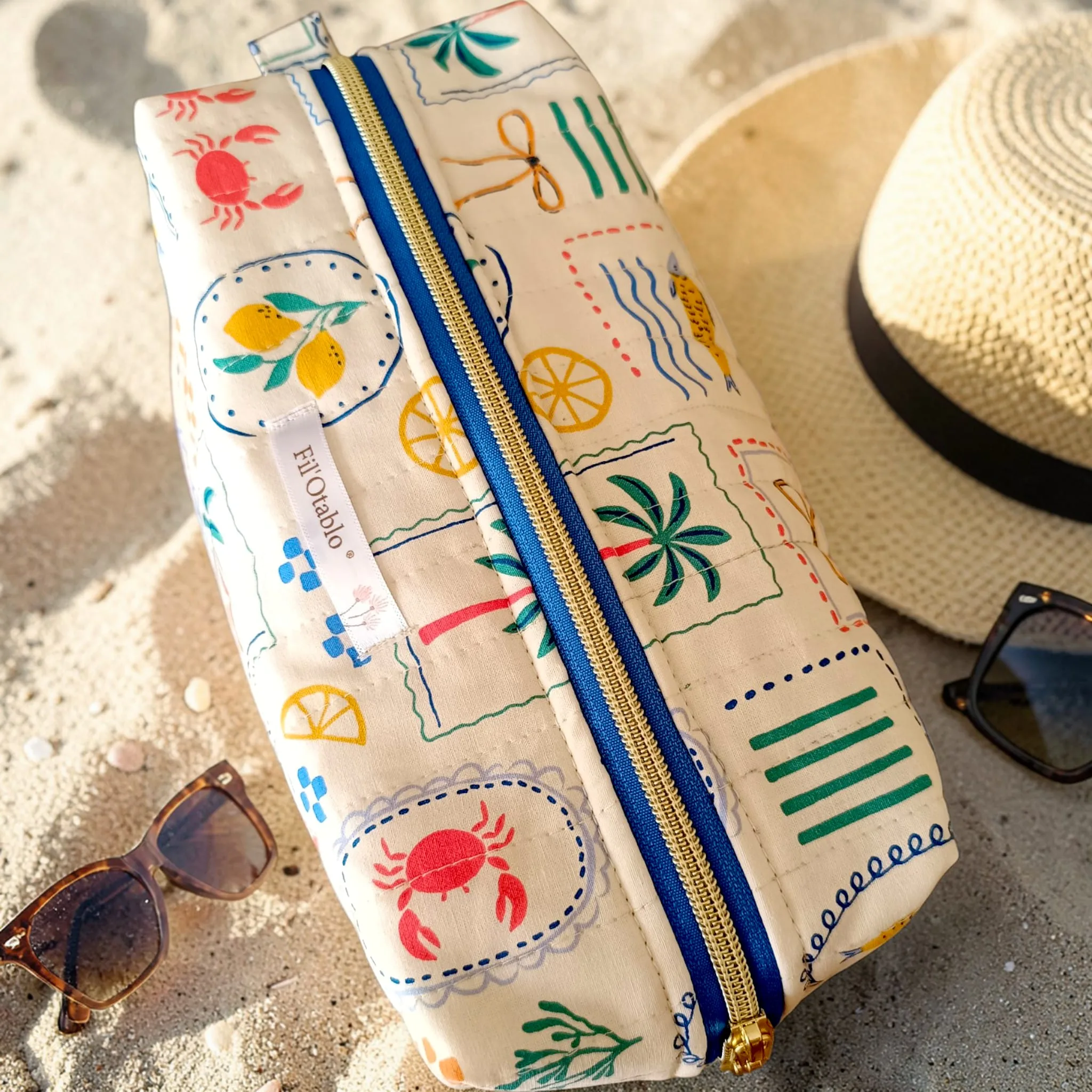 maxi trousse de toilette motif homards citrons palmiers