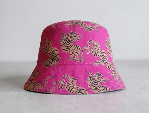bob fushia rose motif tigres pour femme été