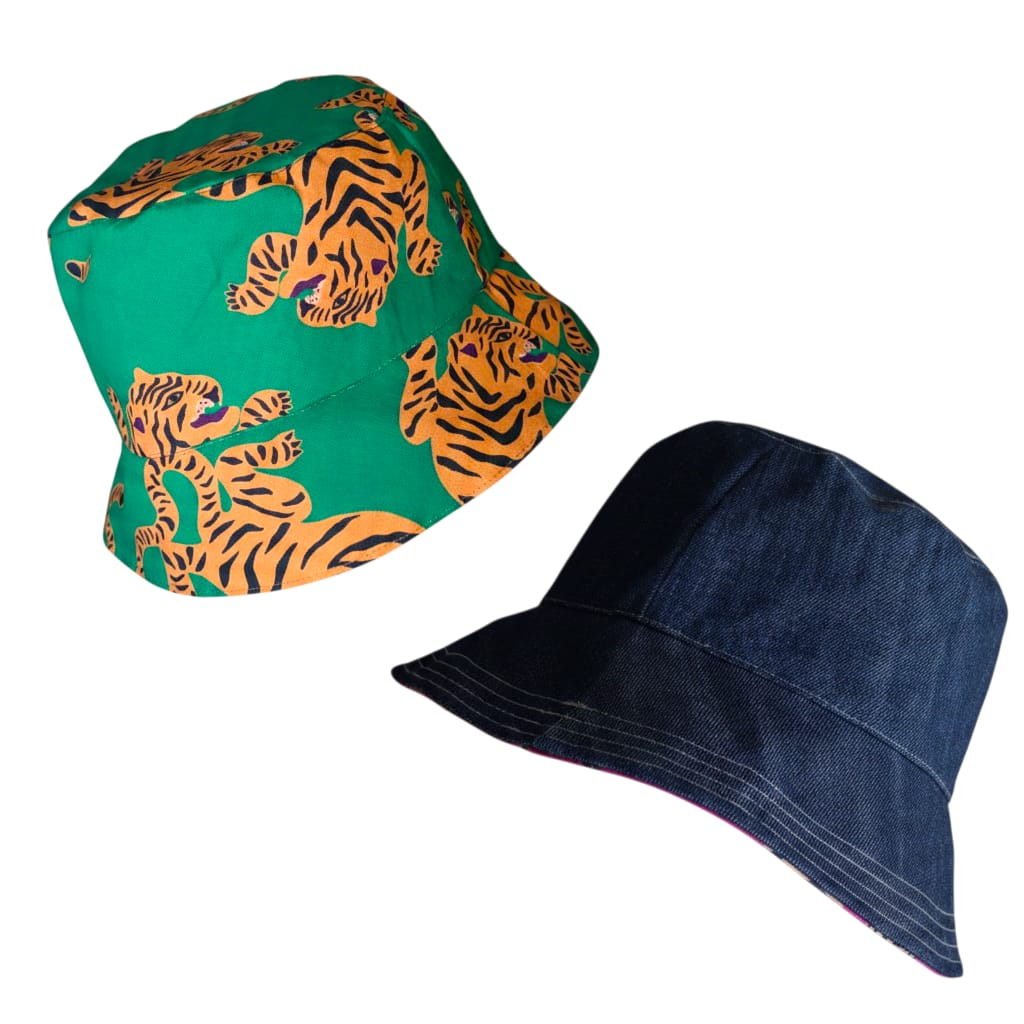 bob réversible jean et tigre vert made in france vu avec les 2 faces