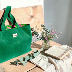 Entretenir un sac en velours côtelé : cabas vert basilic Fil'Otablo